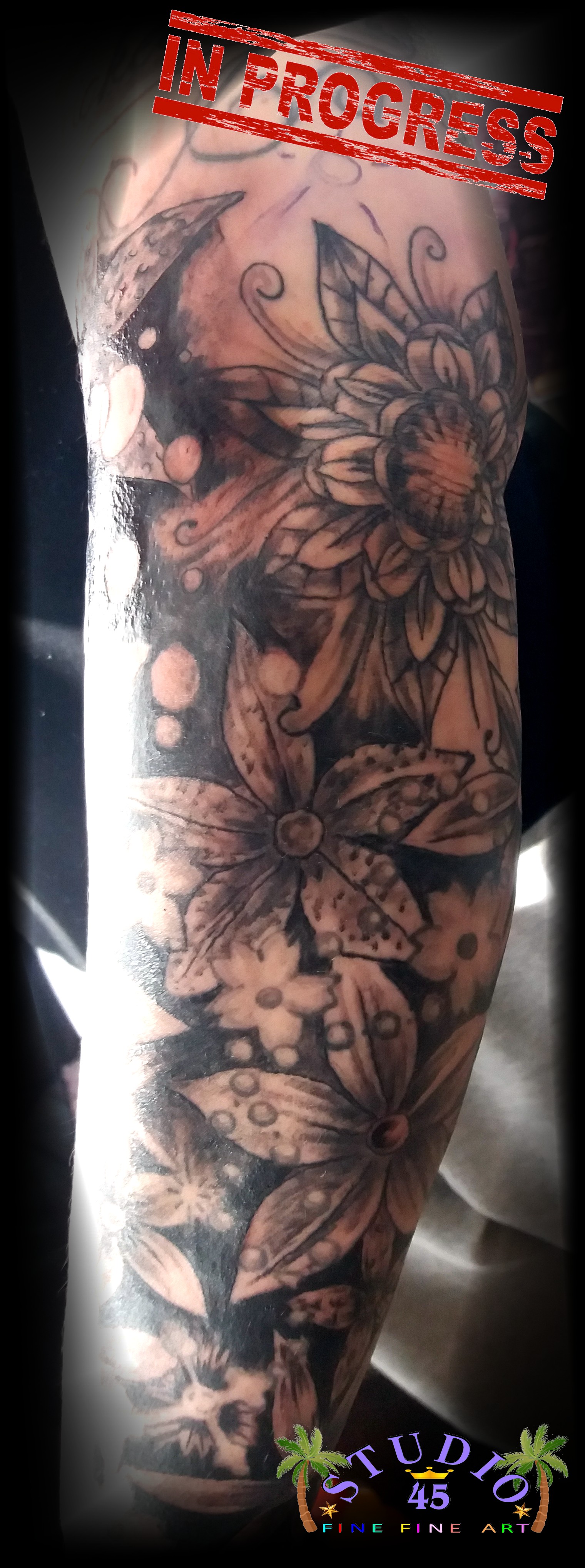 Unterarm Ornament www.Tattoostudio45.de Recklinghausen STUDIO 45